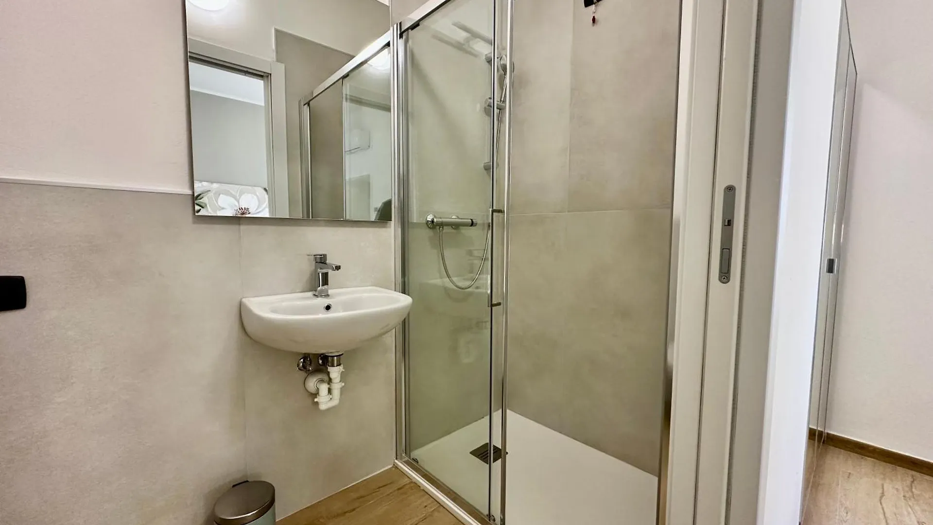 Opera Suites فيرونا 0*,  إيطاليا