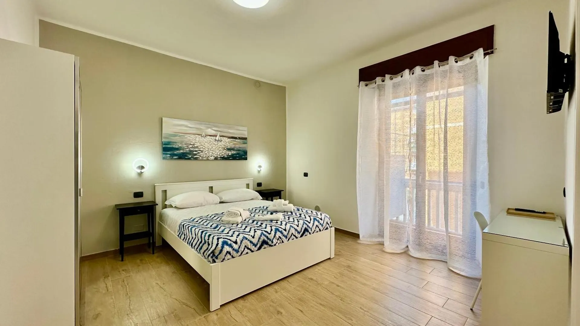 Opera Suites location